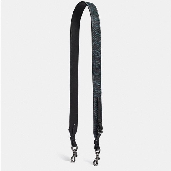 Brand new coach novelty strap snakeskin - Picture 1 of 3